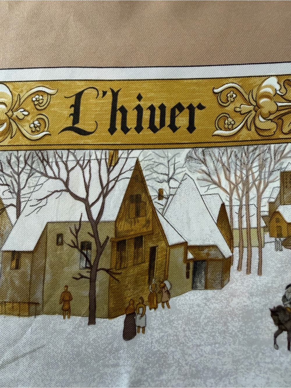 Hermes L’hiver Silk Scarf. - Picture 16 of 16